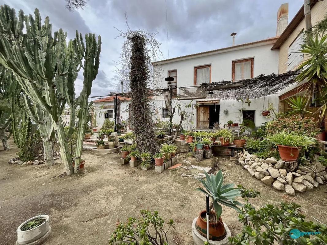 Propiedades en venta y alquiler en España photo 3