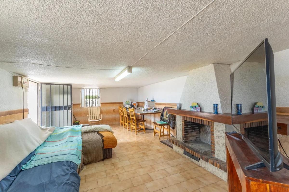 Недвижимость на продажу и в аренду в Испании photo 5