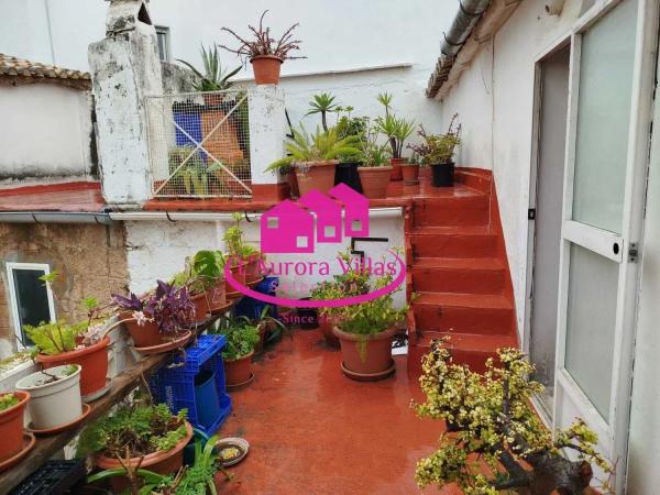 Casa de pueblo photo 1