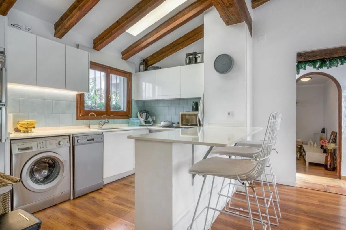 Properties for sale and rent in Spain photo 5