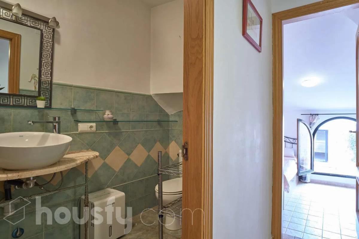 Недвижимость на продажу и в аренду в Испании photo 5