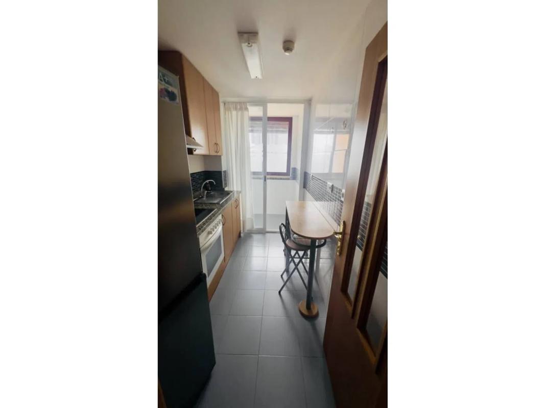 Sale of apartment in Calle Presidente Adolfo Suárez, Benidorm
 photo 3