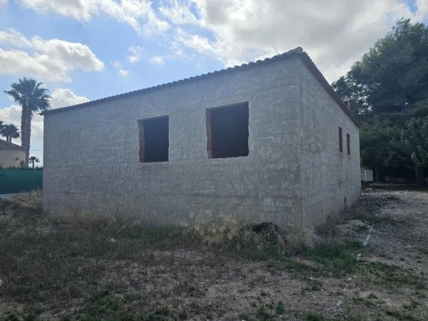 Casa independiente en camino de los Abadia thumbnail 1