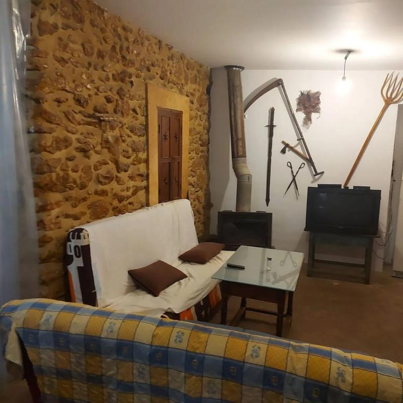Propiedades en venta y alquiler en España photo 2