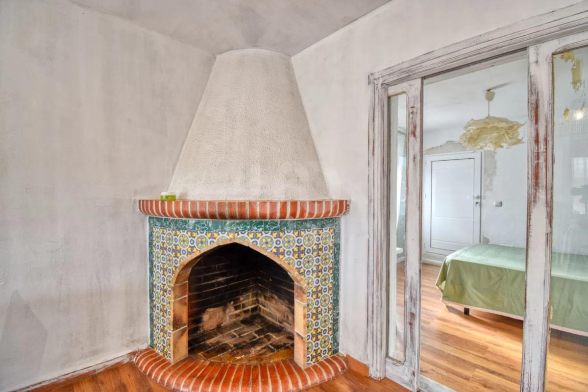 Sale of independent chalet in Les Rotes/Las Rotas, Denia
photo 3
