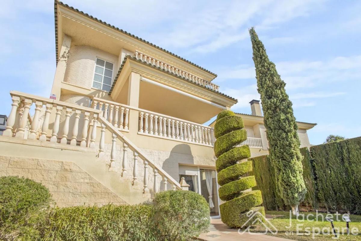 Propiedades en venta y alquiler en España photo 3
