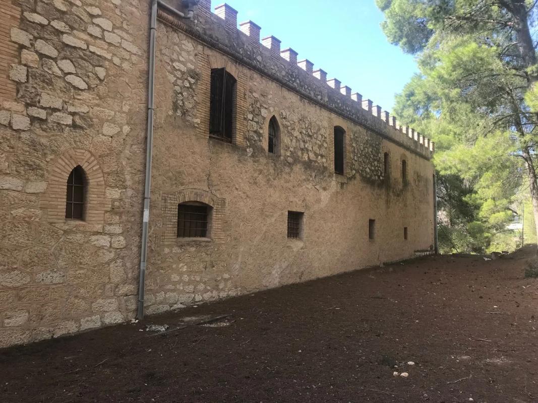 Properties for sale and rent in Spain photo 1