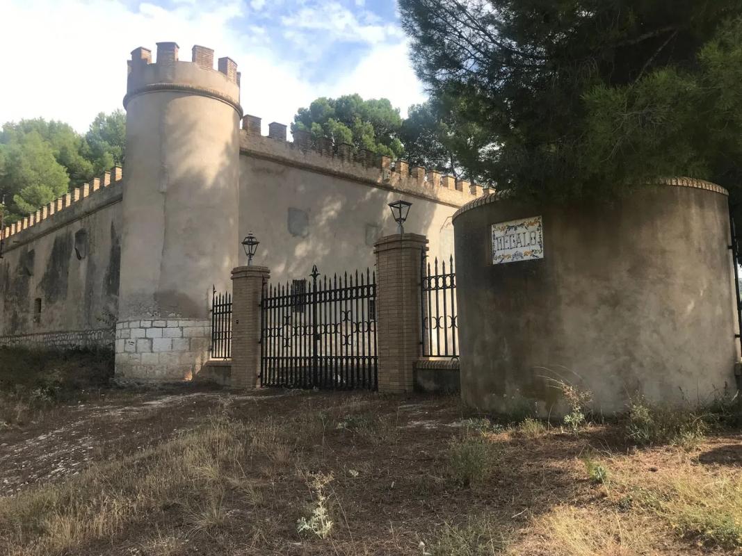 Properties for sale and rent in Spain photo 3
