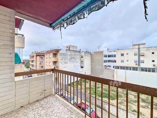 Piso en venta en  Calle de Pedro Cano Izquierdo, Mutxamel photo 2
