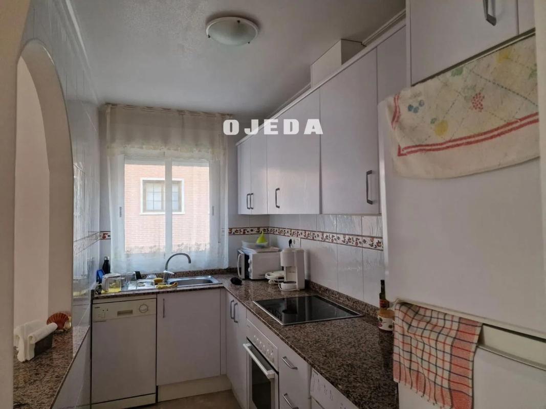 Venta de piso en Avenida Reina Sofía, Formentera del Segura
photo 1