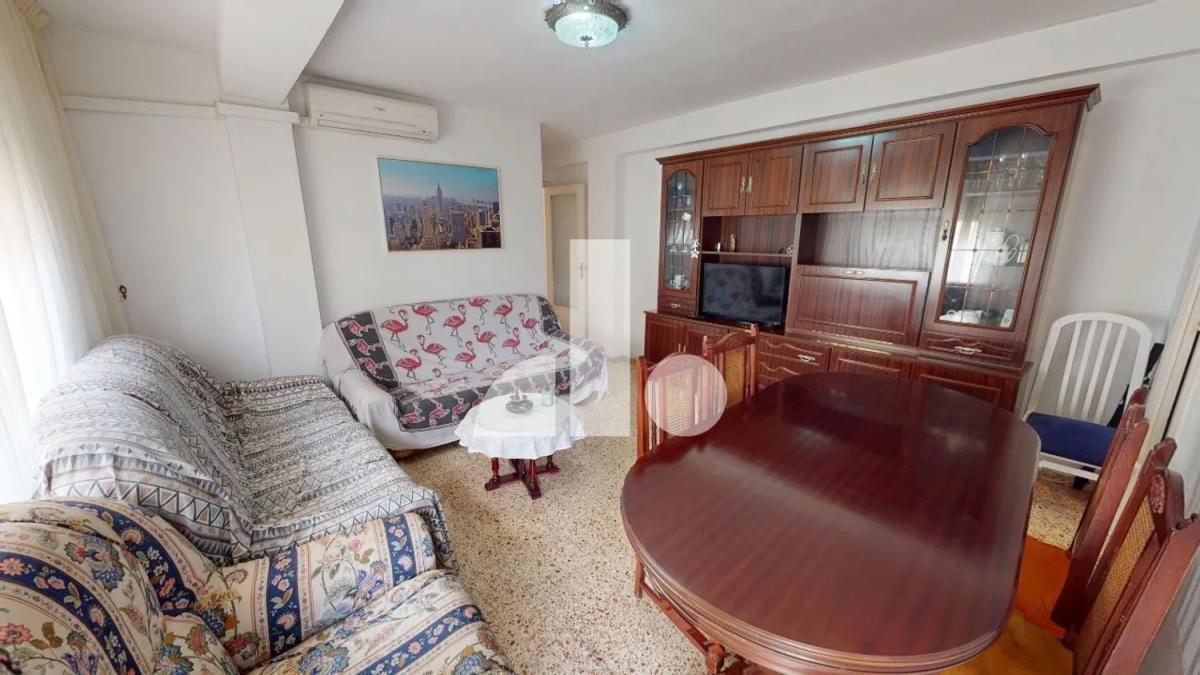 Venta de piso en Calle Ruperto Chapi, El Campello
photo 3
