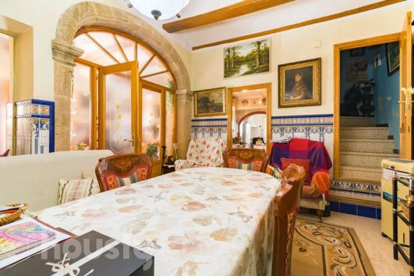 Chalet independiente en venta en Calle de Vives, Teulada thumbnail 1