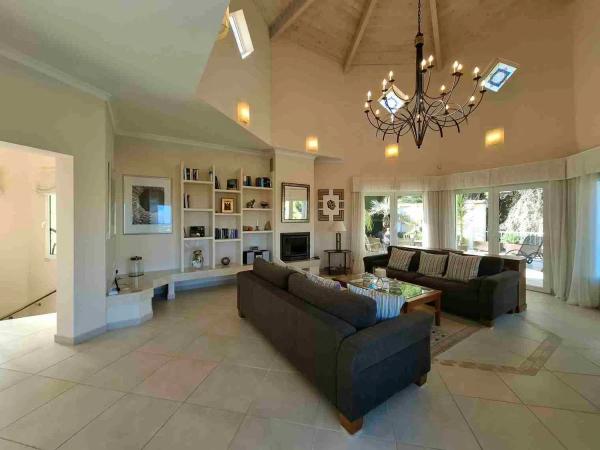 Chalet independiente en venta en  Pedreguer, Pedreguer photo 2