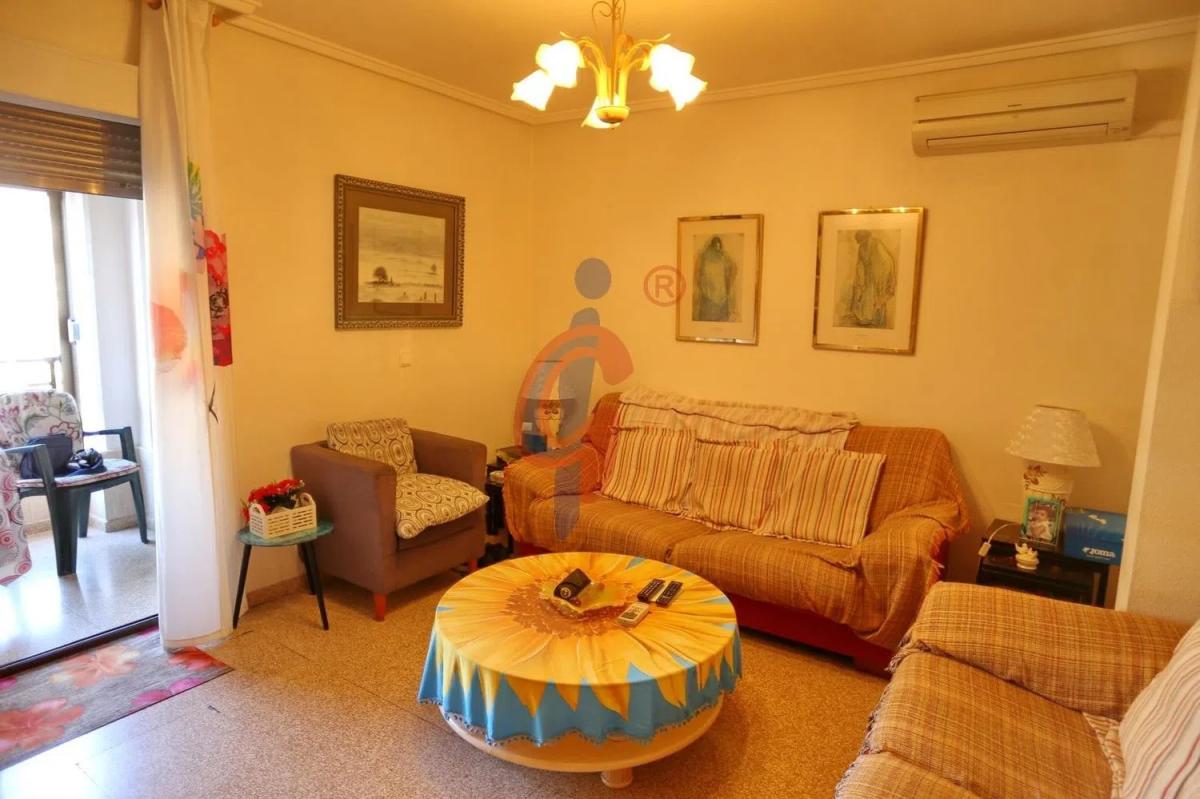Venta de piso en Puerta de Riad, 1, Guardamar del Segura
photo 3
