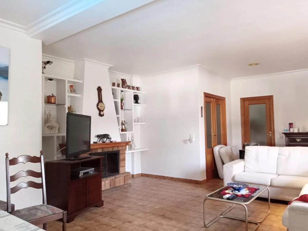Недвижимость на продажу и в аренду в Испании photo 3