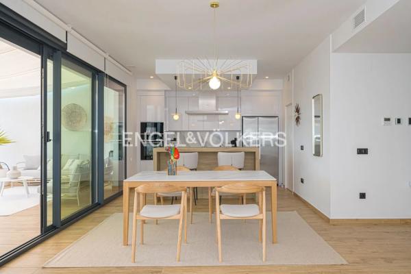 Piso en venta en Calle Edeta, La Villajoyosa / Vila Joiosa thumbnail 2