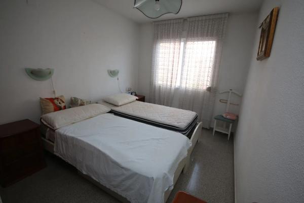 Apartment for sale in Avenida Beniardá, Benidorm photo 1