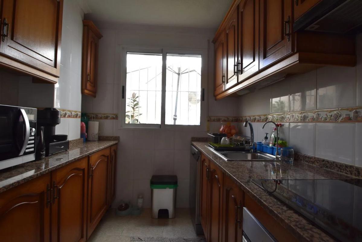 Продажа квартиры на Barrio Antonio Machado, Торревьеха
photo 4