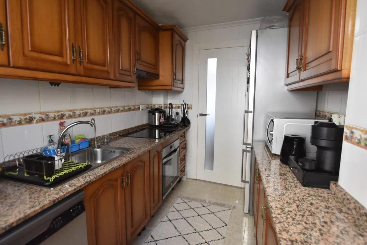 Продажа квартиры на Barrio Antonio Machado, Торревьеха
photo 5