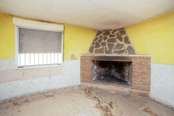 Casa independiente en via Sense Nom thumbnail 1
