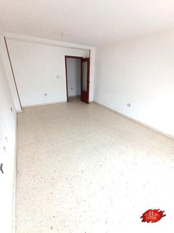 Piso en venta en  Calle de Pedro Cano Izquierdo, Mutxamel photo 4