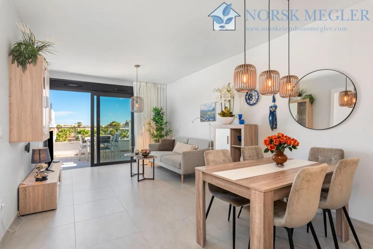 Penthouse sale in  Barrio Playa Flamenca, Orihuela photo 4