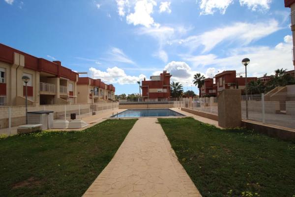 Piso en venta en  Barrio Lomas de Cabo Roig-Los Dolses, Orihuela photo 1