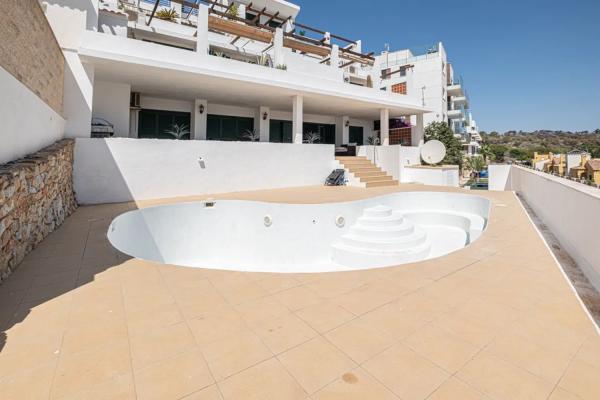 Piso en venta en Plaza Ramblas la R-1, 21, Orihuela photo 1
