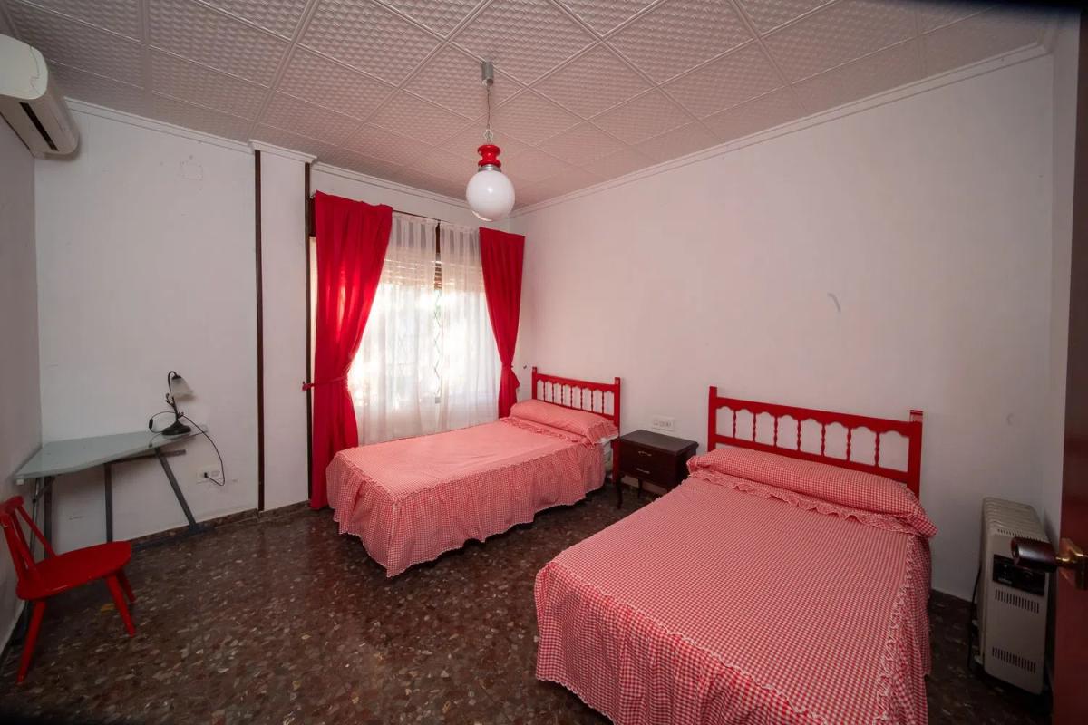 Properties for sale and rent in Spain photo 5