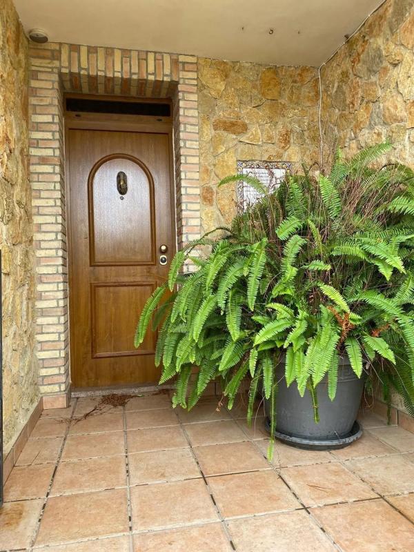 Properties for sale and rent in Spain photo 5