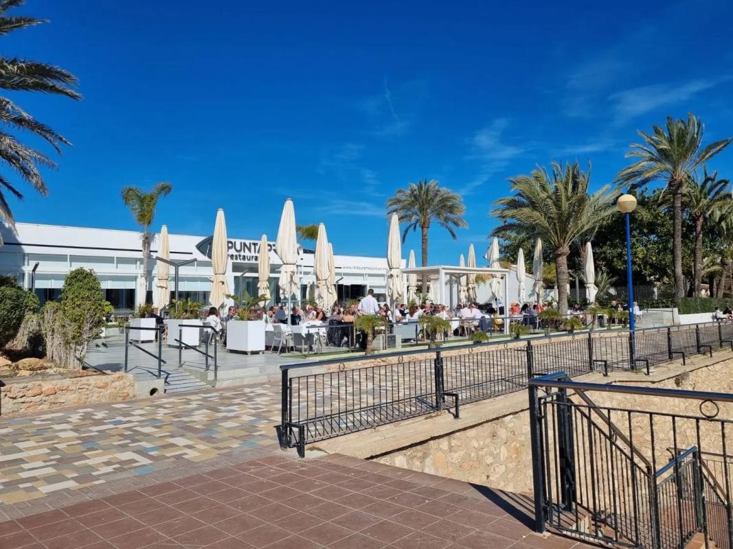 Properties for sale and rent in Spain photo 4