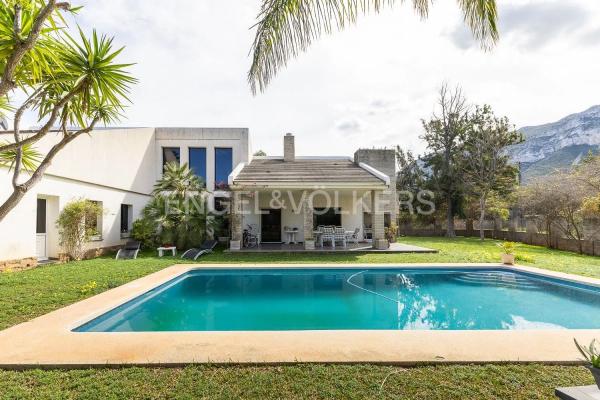 Casa independiente photo 1