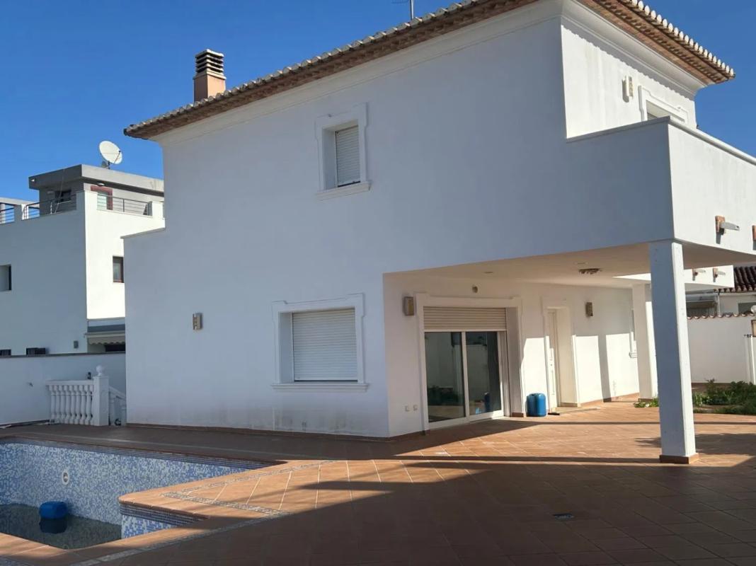 Продажа отдельного шале в  La Pedrera-Vessanes, Дения photo 3