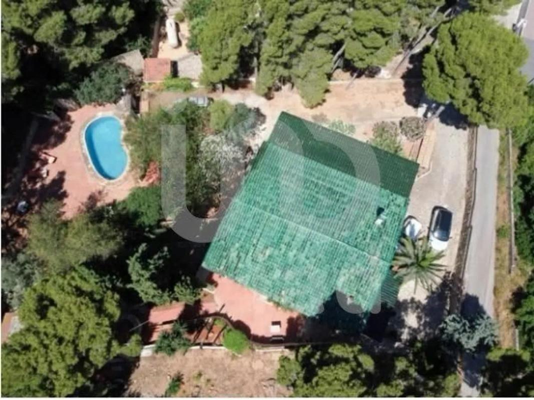 Sale of independent chalet in Les Rotes/Las Rotas, Denia
photo 3