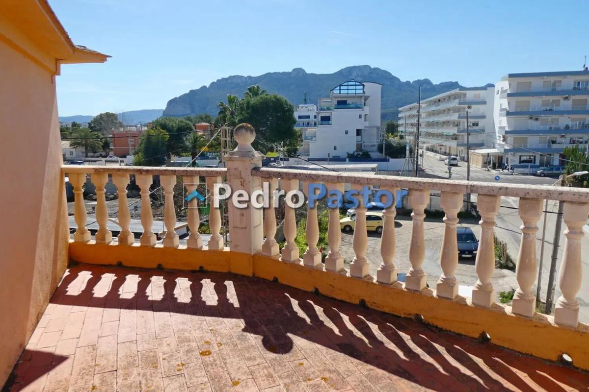 Propiedades en venta y alquiler en España photo 3