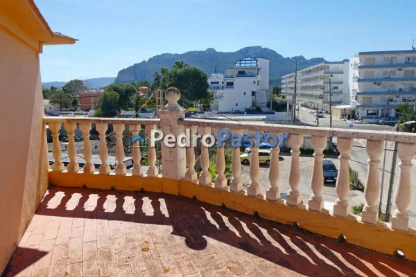 Chalet adosado en camino del Bassot thumbnail 2
