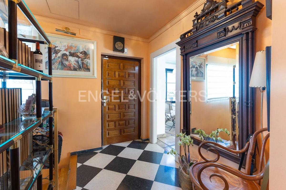 Properties for sale and rent in Spain photo 4