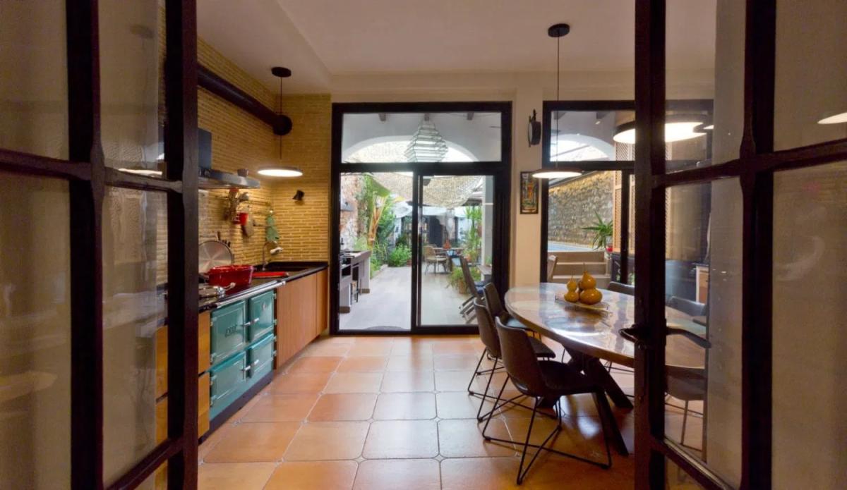 Properties for sale and rent in Spain photo 2