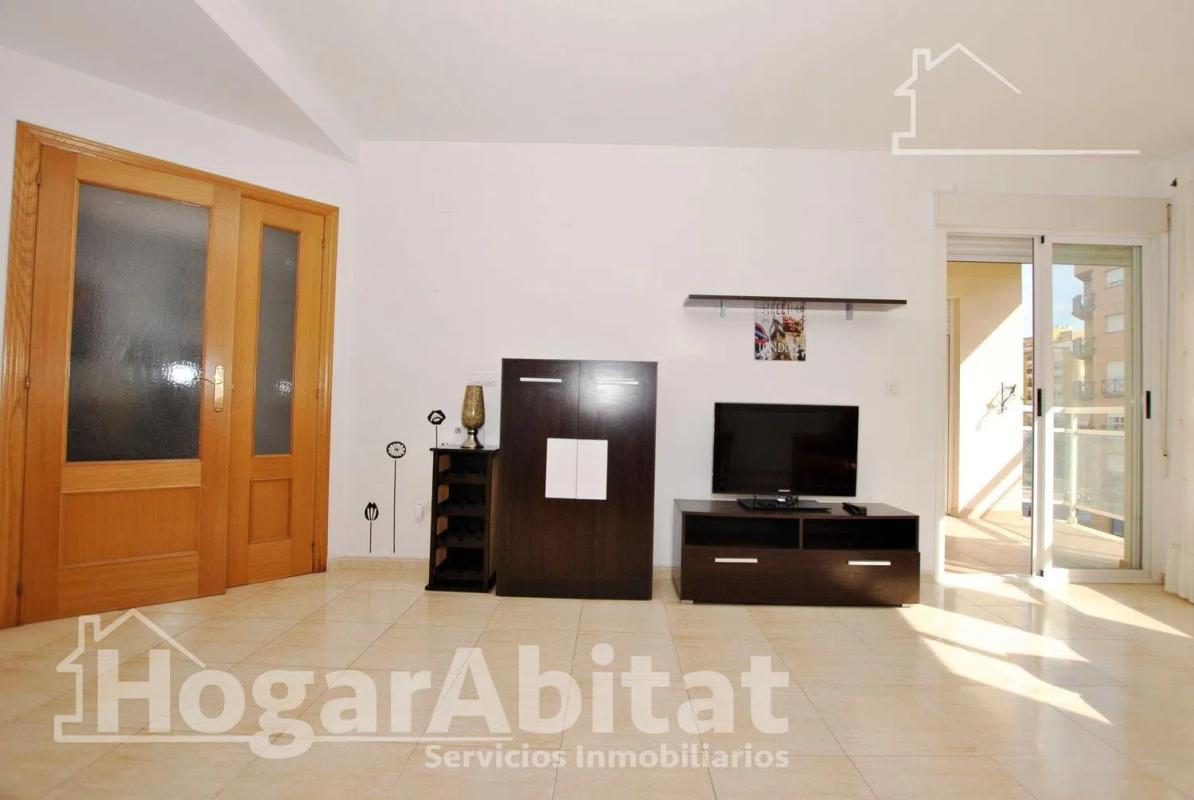 Sale of apartment in Avenida del Marquesat, Denia
photo 1
