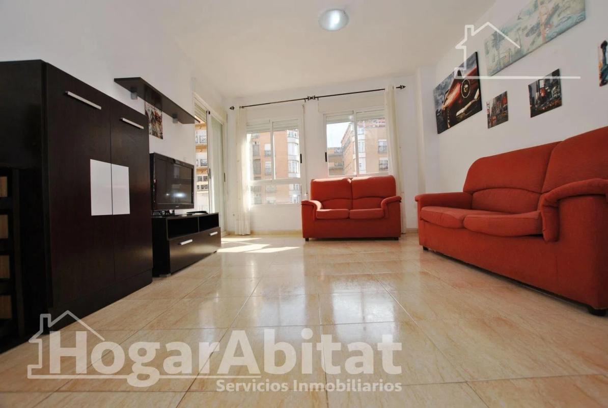 Sale of apartment in Avenida del Marquesat, Denia
photo 3