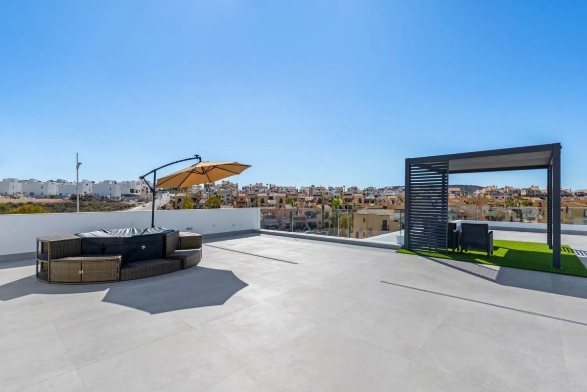 Obra nueva Oasis Villas en Algorfa (Revista) photo 2