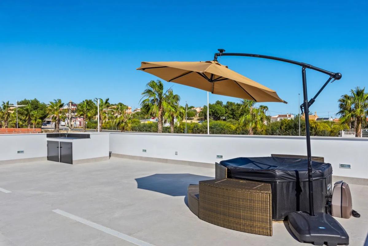 Obra nueva Oasis Villas en Algorfa (Revista) photo 3