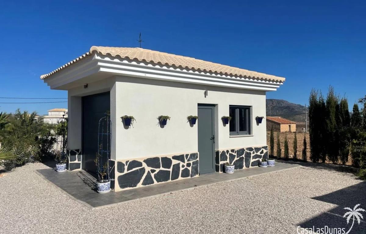 Sale of independent chalet in Diseminado Rodriguillo, Camino de la Carmen Herrada, 107, Pinoso
photo 5