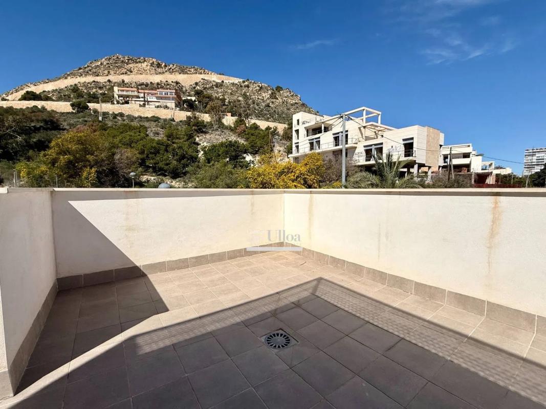 Properties for sale and rent in Spain photo 4