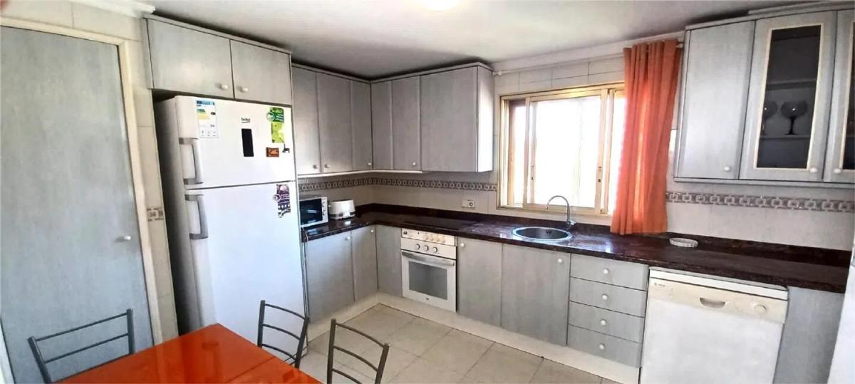 Venta de piso en Calle del Curricán, Alicante / Alacant
 photo 3
