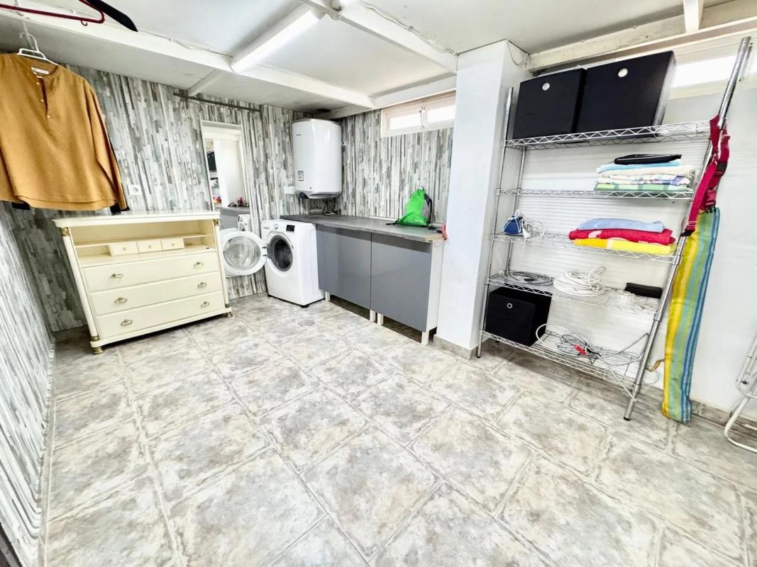 Продажа квартиры на Avenida Benidorm, Аликанте / Алакант
 photo 5