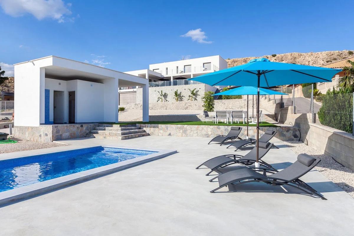 Properties for sale and rent in Spain photo 1