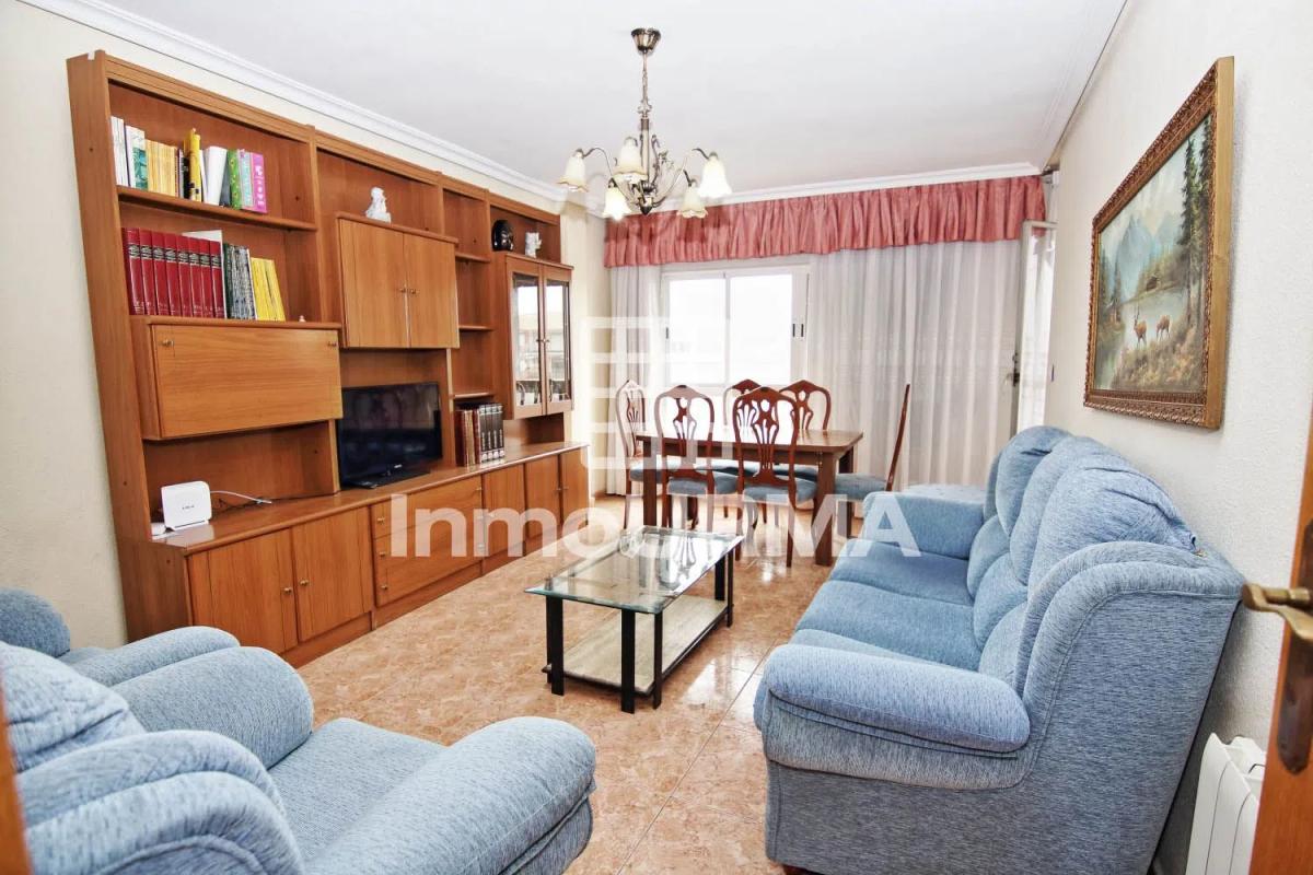 Sale of apartment in Calle Gran Vía, Sax
 photo 4