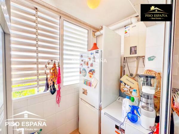 Apartment for sale in  Enric valor, Alicante / Alacant photo 3