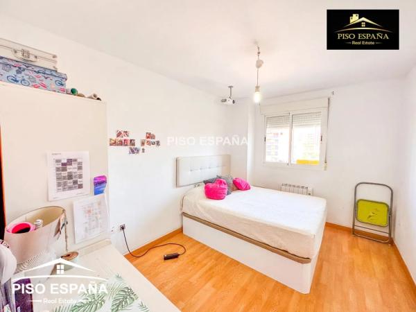 Apartment for sale in  Enric valor, Alicante / Alacant photo 4